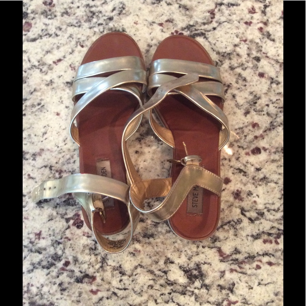 Steve Madden gold flat sandals