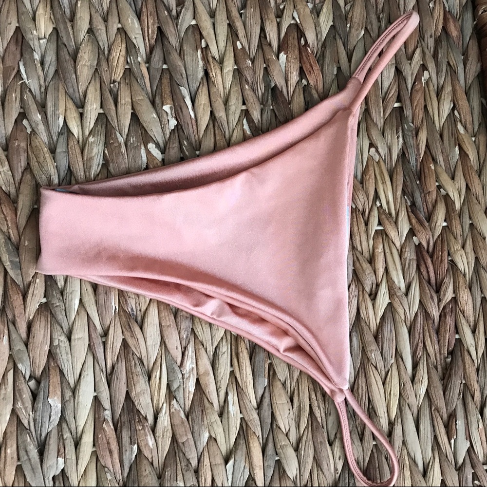 Brand new bikini bottoms