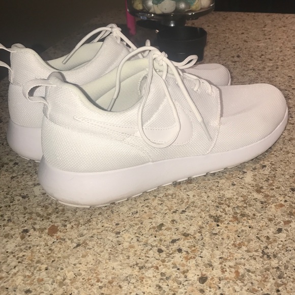 NIKE ROSHES - Picture 3 of 3