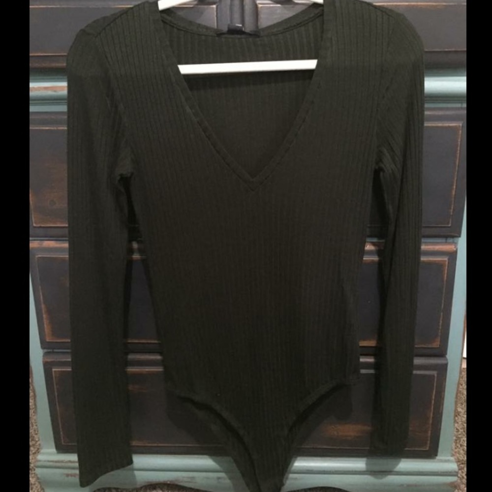 Forever 21 green bodysuit