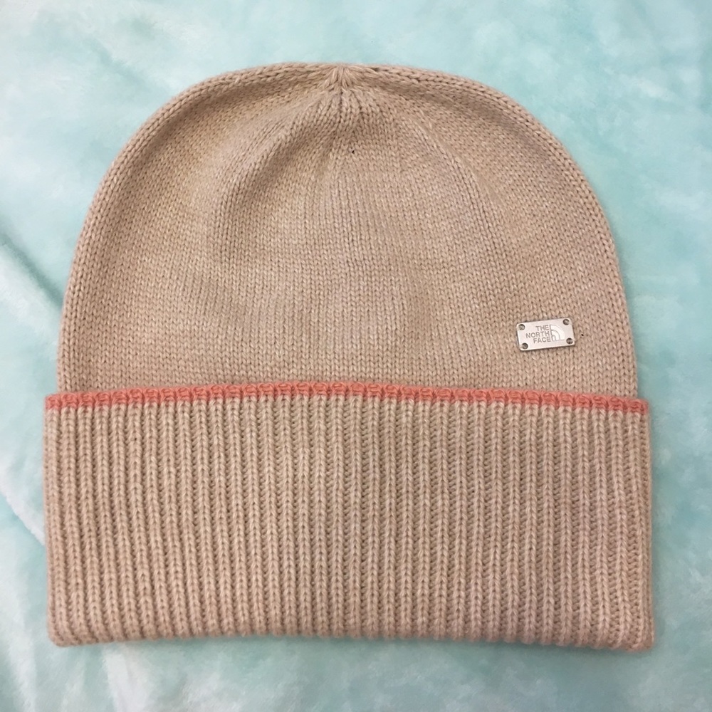 NWOT | North Face Beanie