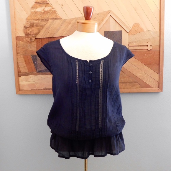 Old Navy Peasant Blouse - Picture 2 of 3