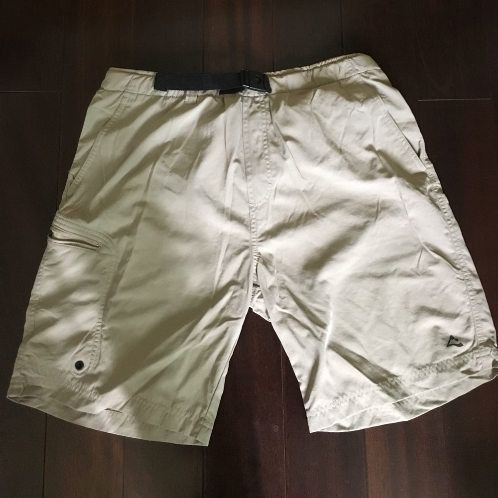 Alpine design hiking shorts