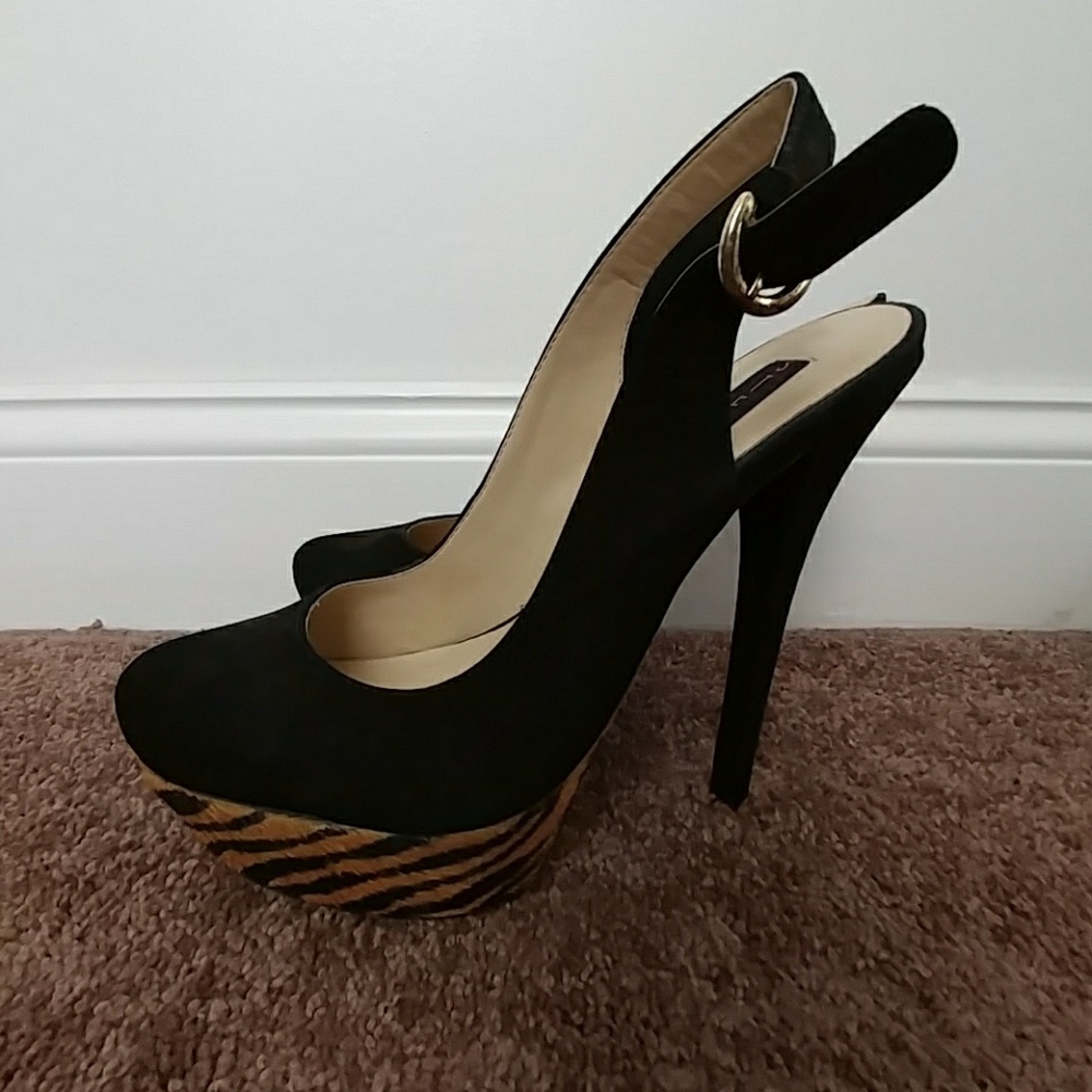 Steven By Steve Madden Platform Pumps - image 3