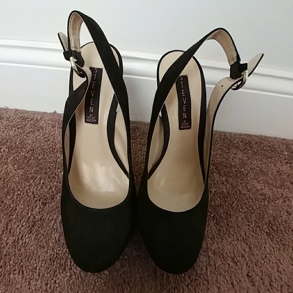 Steven by Steve Madden Platform Pumps - Picture 2 of 4
