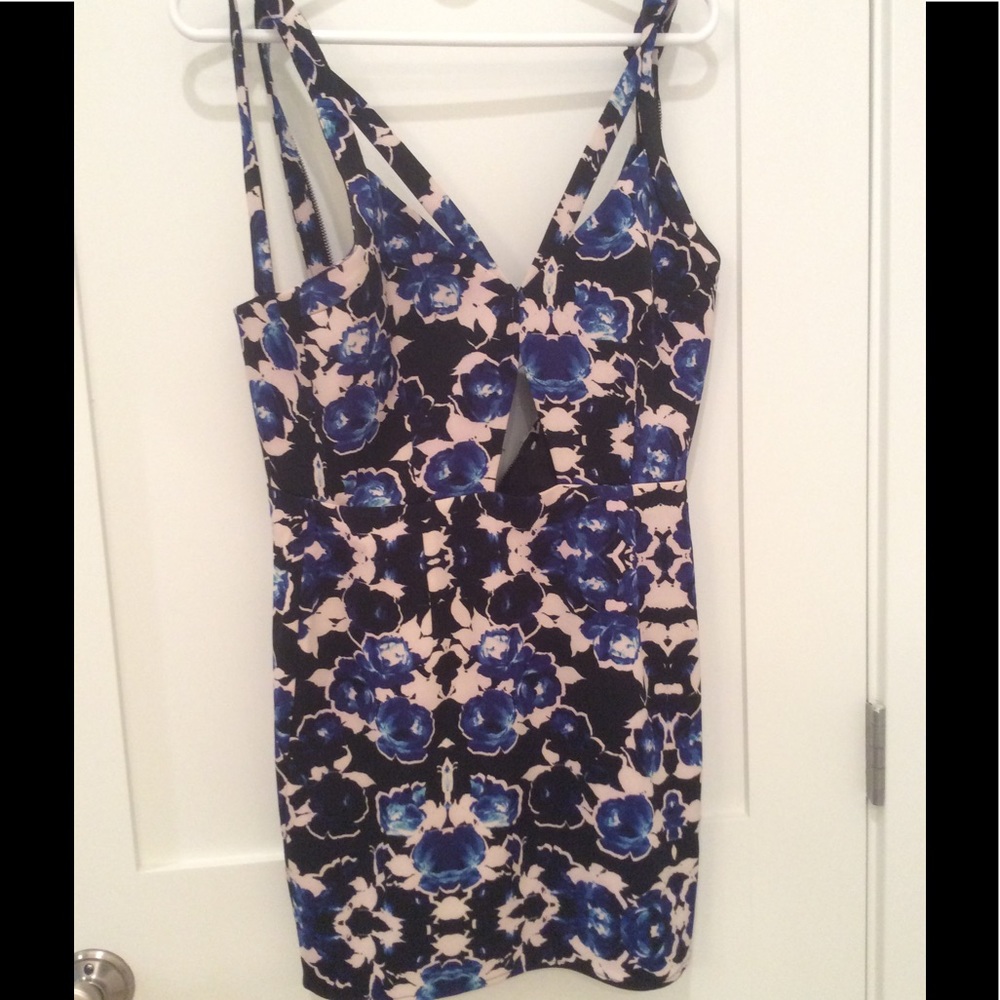 NBD cut out dress