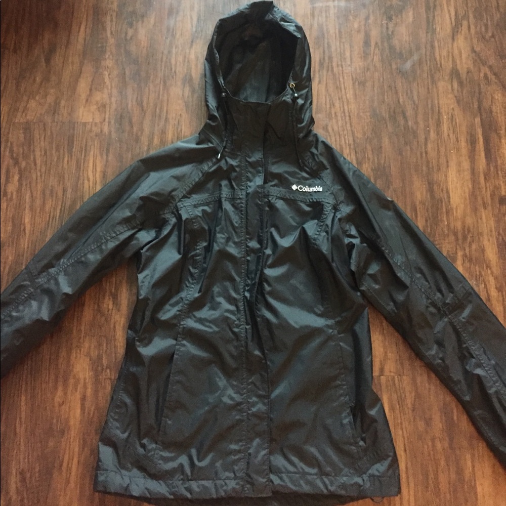 Columbia rain jacket
