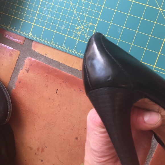 Black L.A.M.B. heels with buckles - Picture 7 of 8