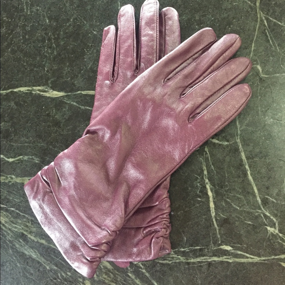 🦄 Purple Leather Gloves 🦄