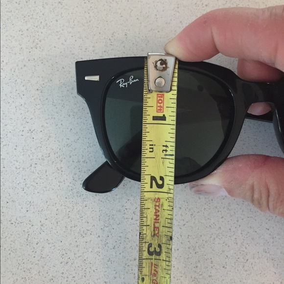 SOLD Ray-Ban - Picture 4 of 4