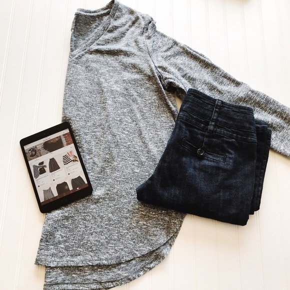 Faded Glory Tops - Faded Glory V-Neck Grey Top