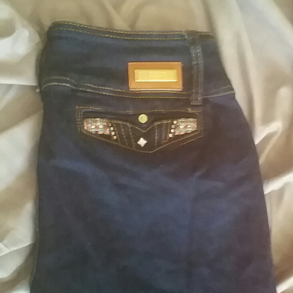 Super cute skinny jeans