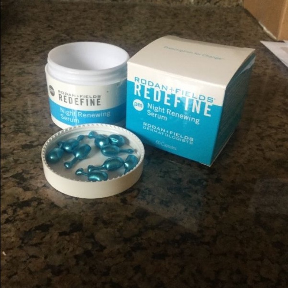 Rodan and Fields night renewing serum 10 capsules