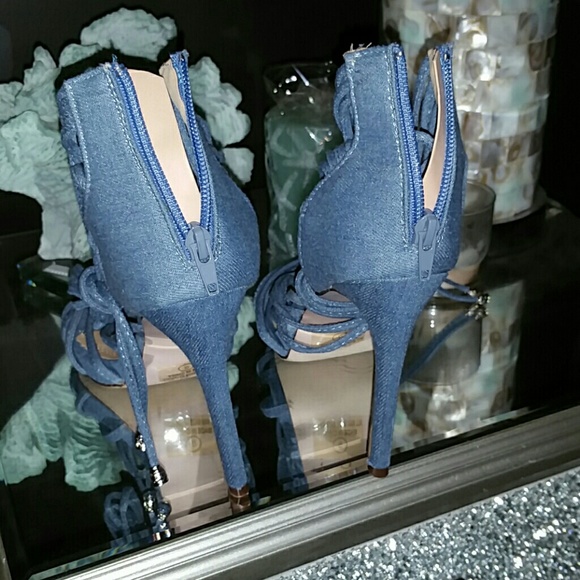 Denim sandals. SOLD - Picture 4 of 4