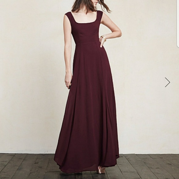 Reformation Suzy Gown - Picture 4 of 8