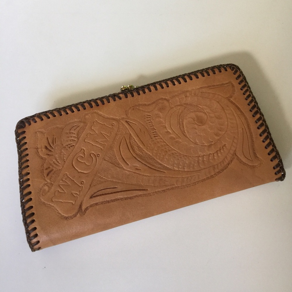 Vintage 70's Tooled Leather Tri Check Wallet Coin