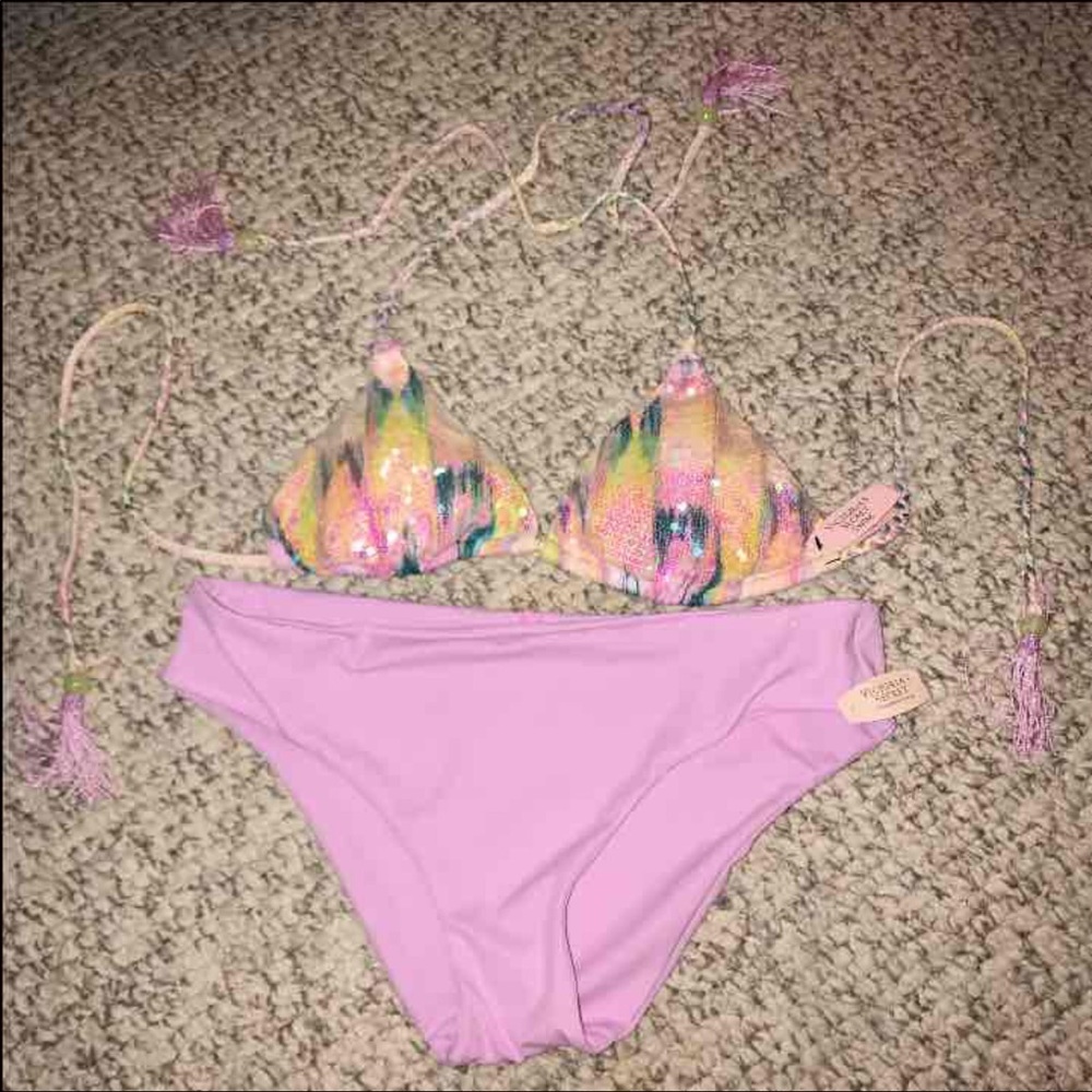 VS Bikini