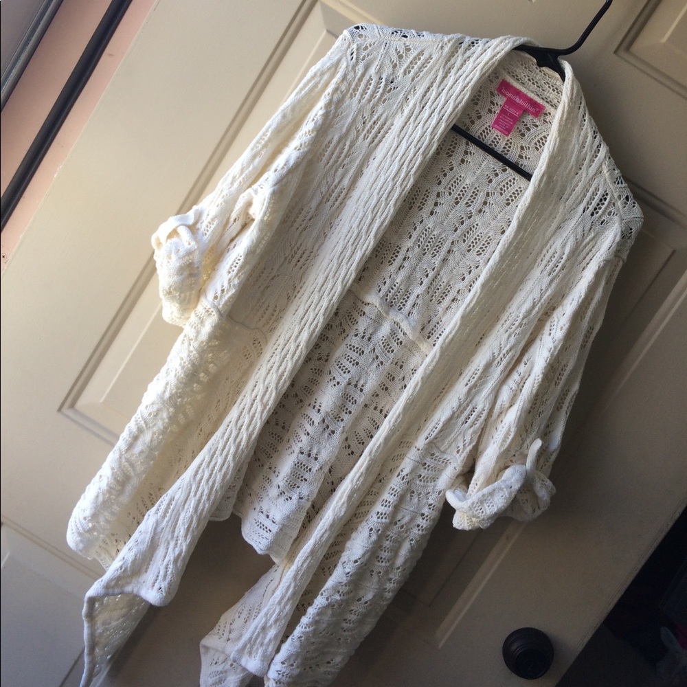 White knit cardigan