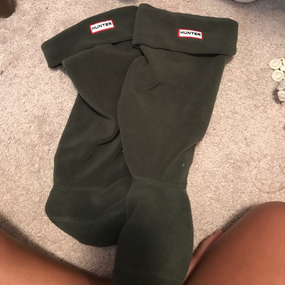 Hunter rain boots olive socks