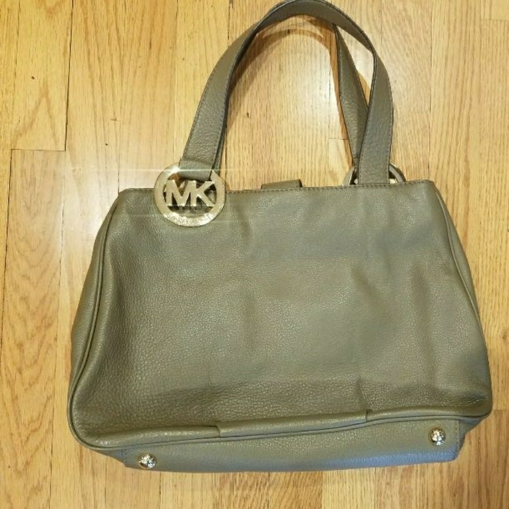 Michael Kors shoulder bag. New without tags.