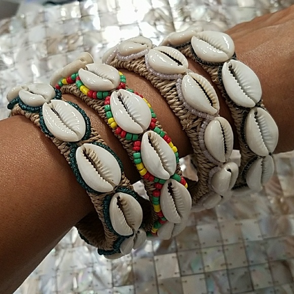 Bundle of 4 Large Shell bangles, New! - Picture 1 of 4