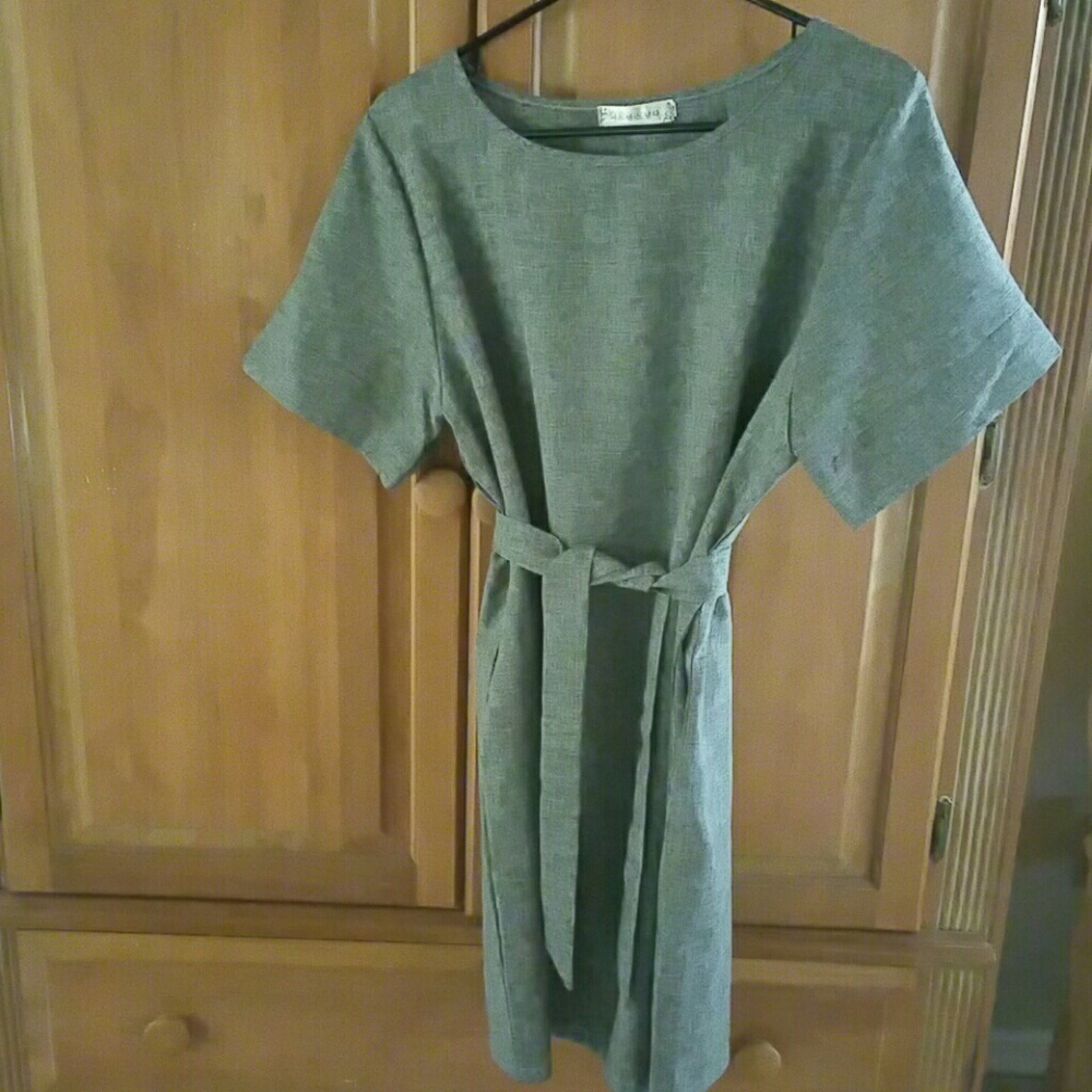 Gray tunic dress