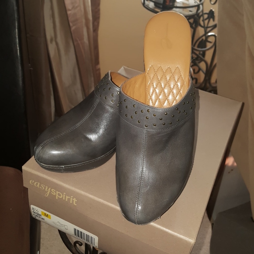 Comfortable Clogs - image 1