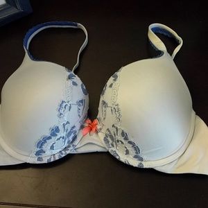 Victoria Secret full coverage push up bra