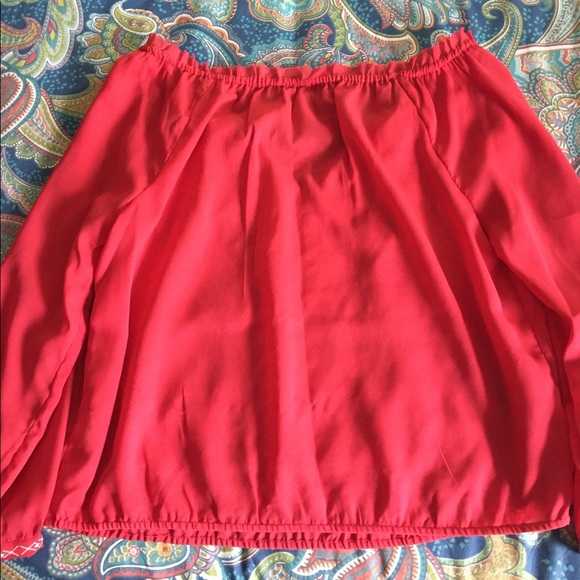 AE peasant top - Picture 3 of 3