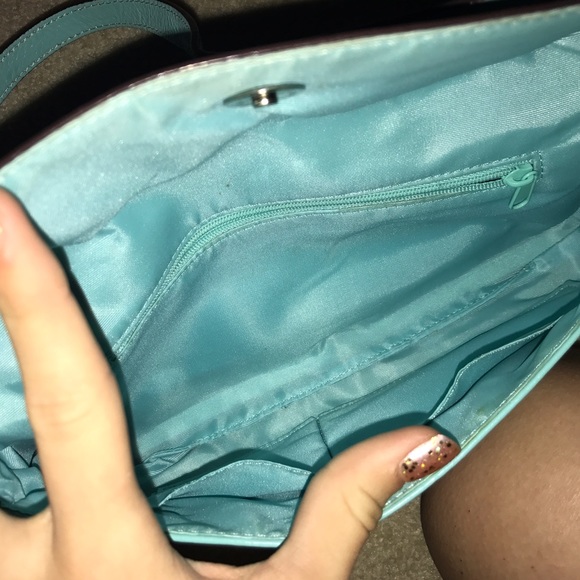 small blue purse - Picture 3 of 4