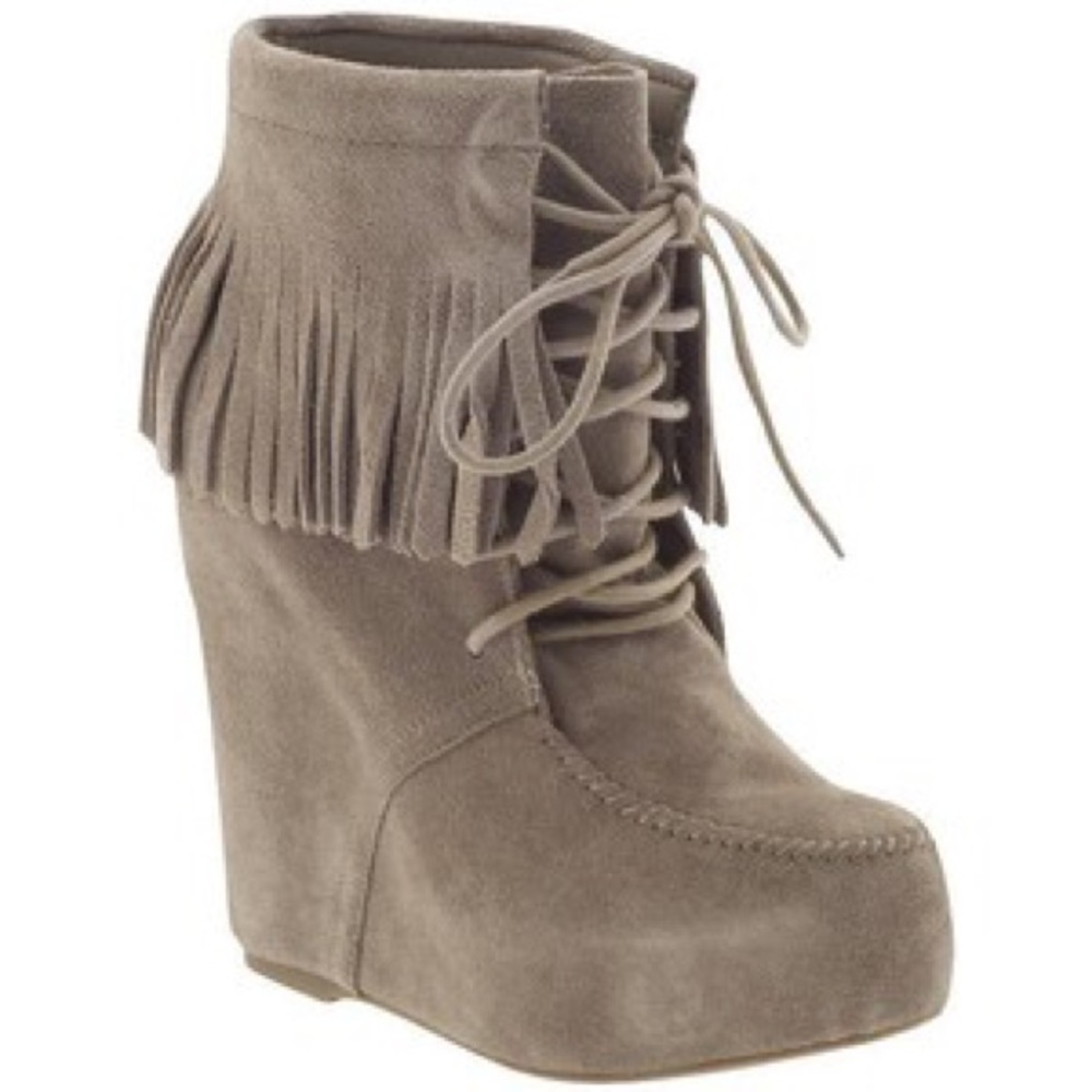Steve Madden fringe armory brown boots