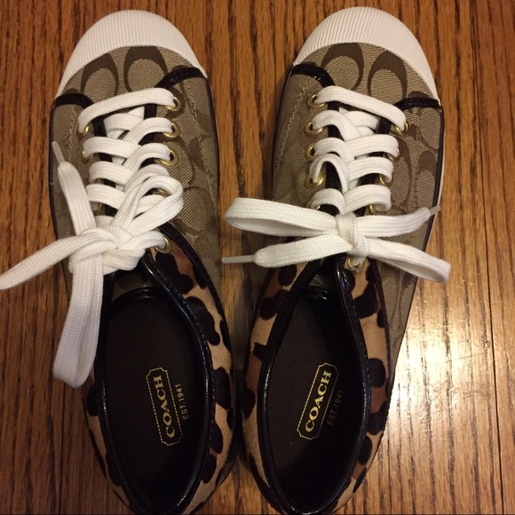 🆕 COACH Signature Print Cheetah Trim Sneakers - Picture 5 of 9