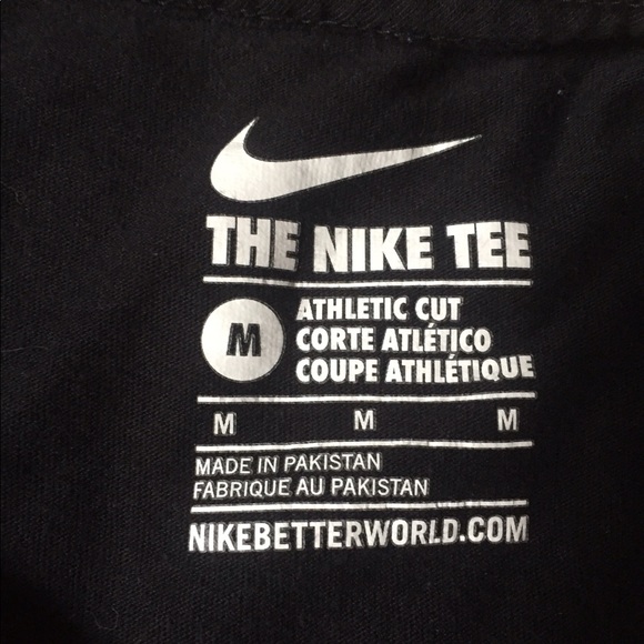 Nike t-shirt - Picture 2 of 3