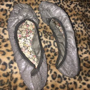 Sparkly flexi flats