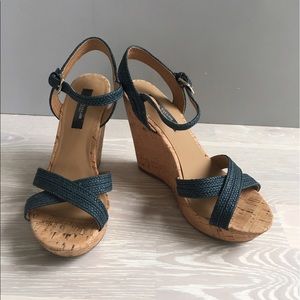 SALE⚡️⚡️⚡️Strappy cork wedged heel💐☀️