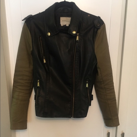 Black leather-like jacket - Picture 2 of 3