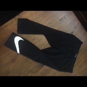 Nike swoosh legging