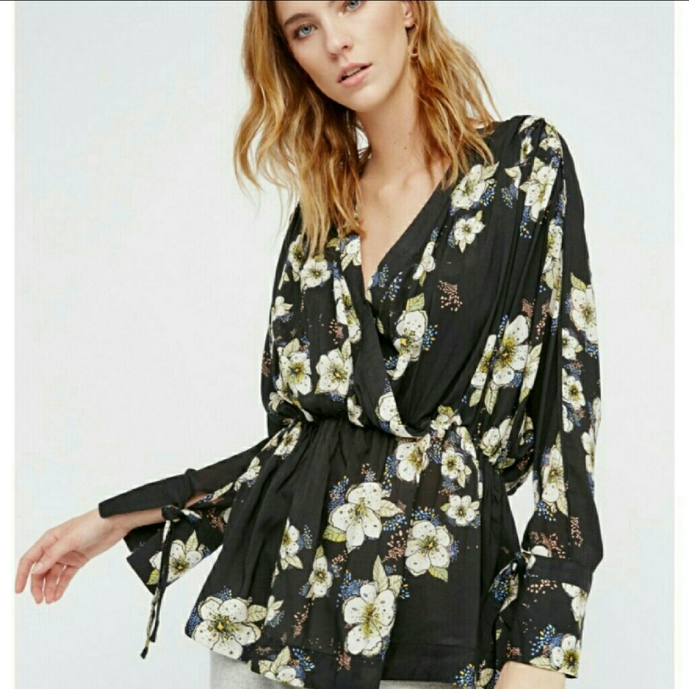 FREE PEOPLE  Tuscan Dreams Tunic