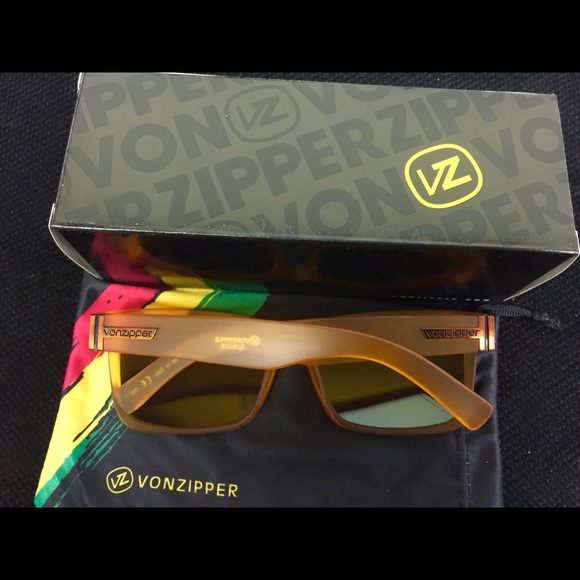❤️❤️ NEW VonZipper Glasses & Soft case (No Box) - Picture 4 of 4