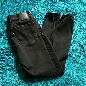 CLEARANCE: Black Levi's Jeans