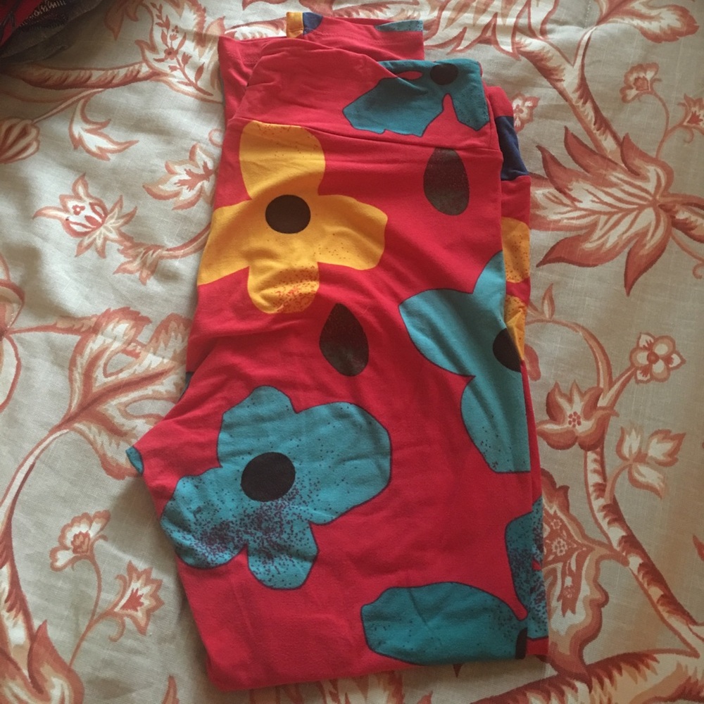 LulaRoe Leggings