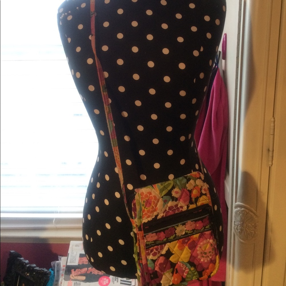Floral Vera Bradley small cross body