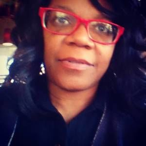 Meet your Posher, Alicia