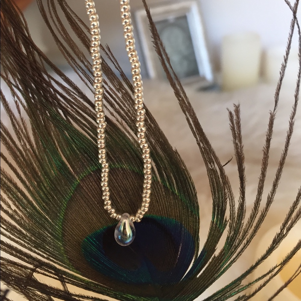 Water drop iridescent necklace