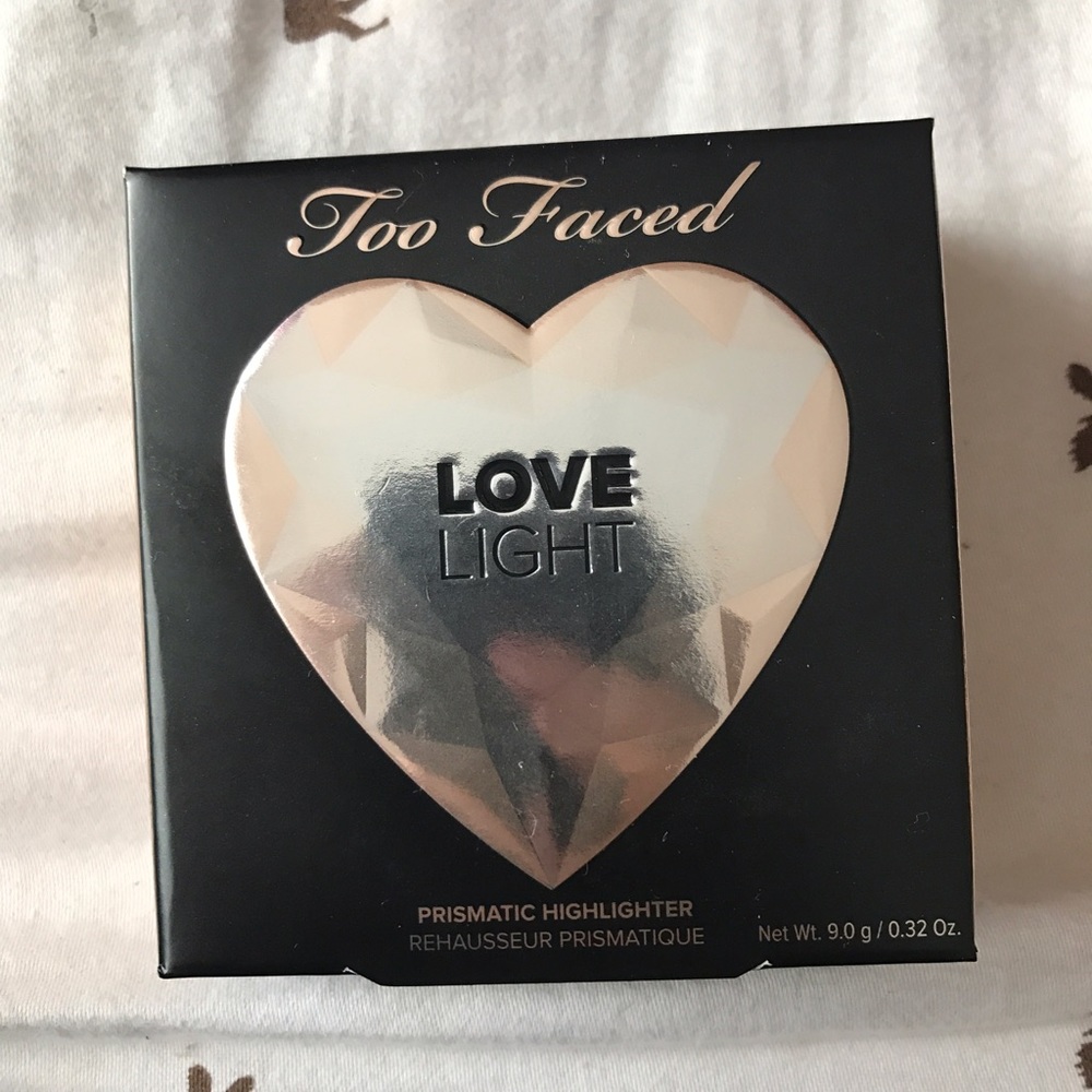 Too Faced Love Light Highlighter - Blinded By ....