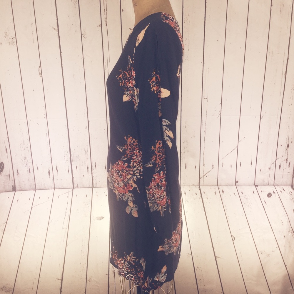 Navy Blue Midi Floral Dress w/ Slit Sleeves - Picture 2 of 6