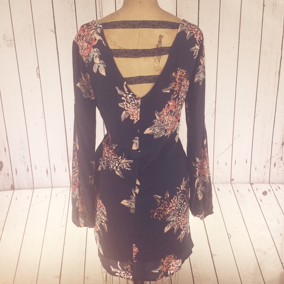 Navy Blue Midi Floral Dress w/ Slit Sleeves - Picture 3 of 6