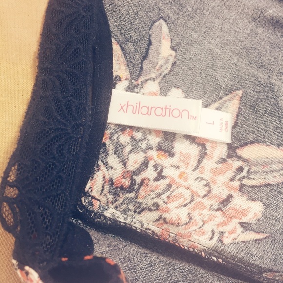 Navy Blue Midi Floral Dress w/ Slit Sleeves - Picture 6 of 6