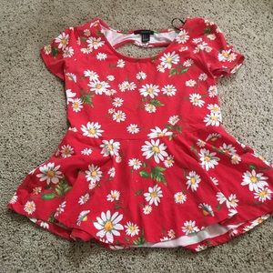 Daisy peplum red top