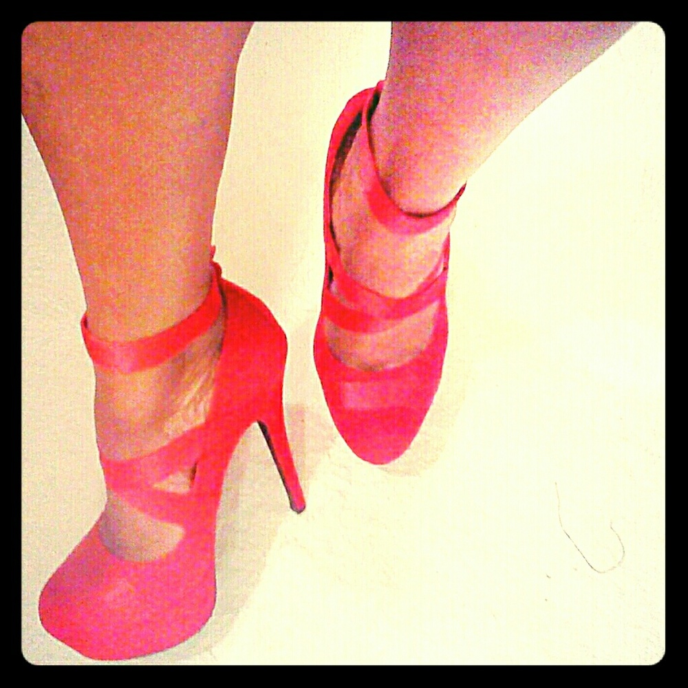 Luichiny red platform